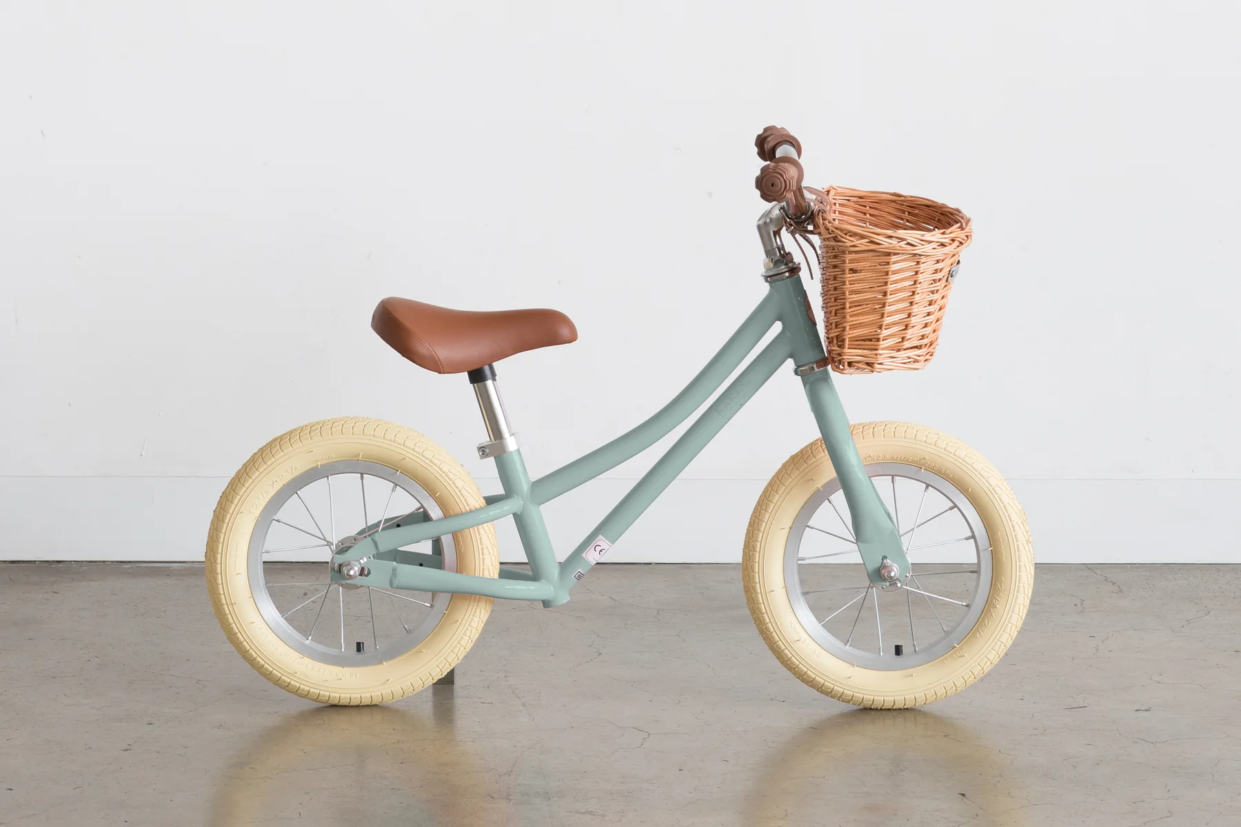 Gingersnap 12" Balance Bike - Image 5