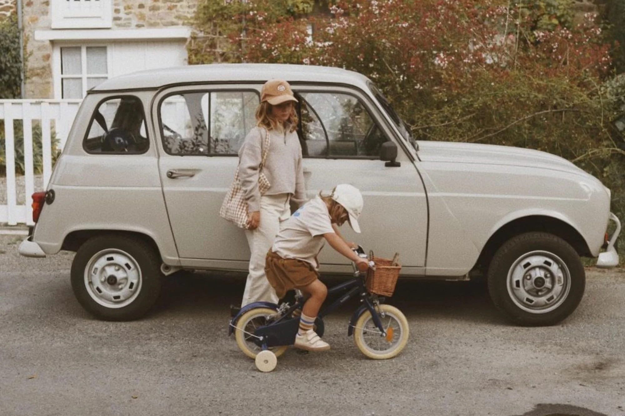 Moonbug 12" Wheel - Image 24