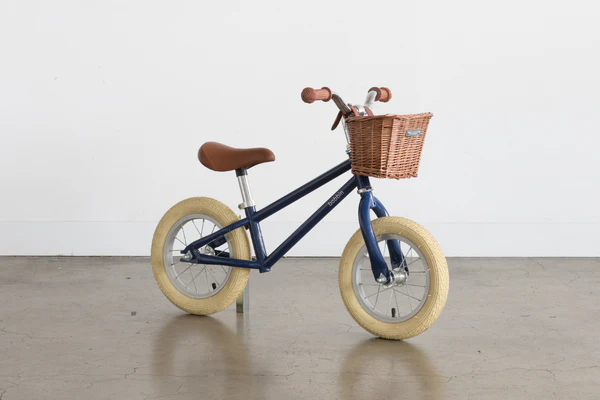 Moonbug 12" Balance Bike - Image 10