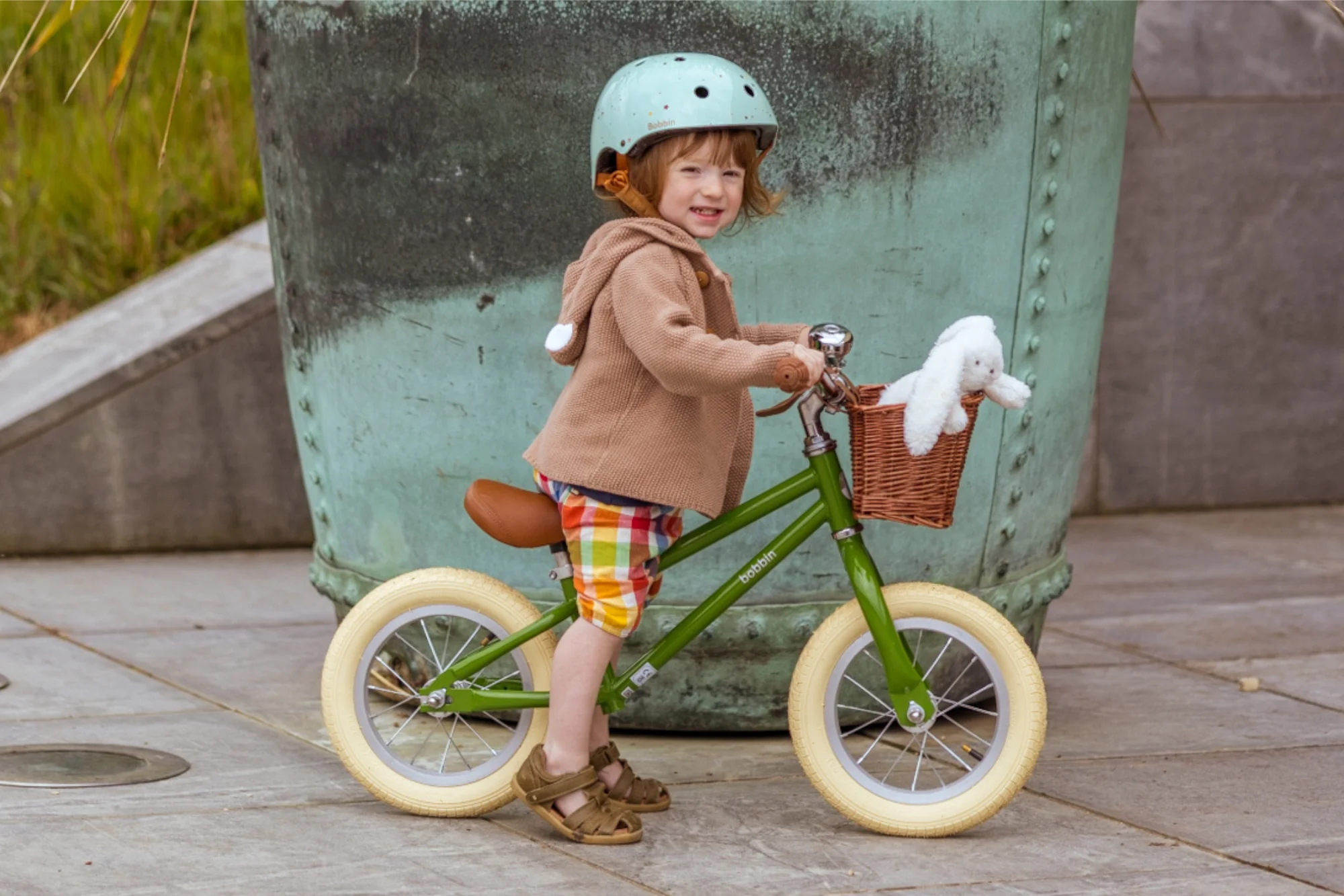 Moonbug 12" Balance Bike - Image 24